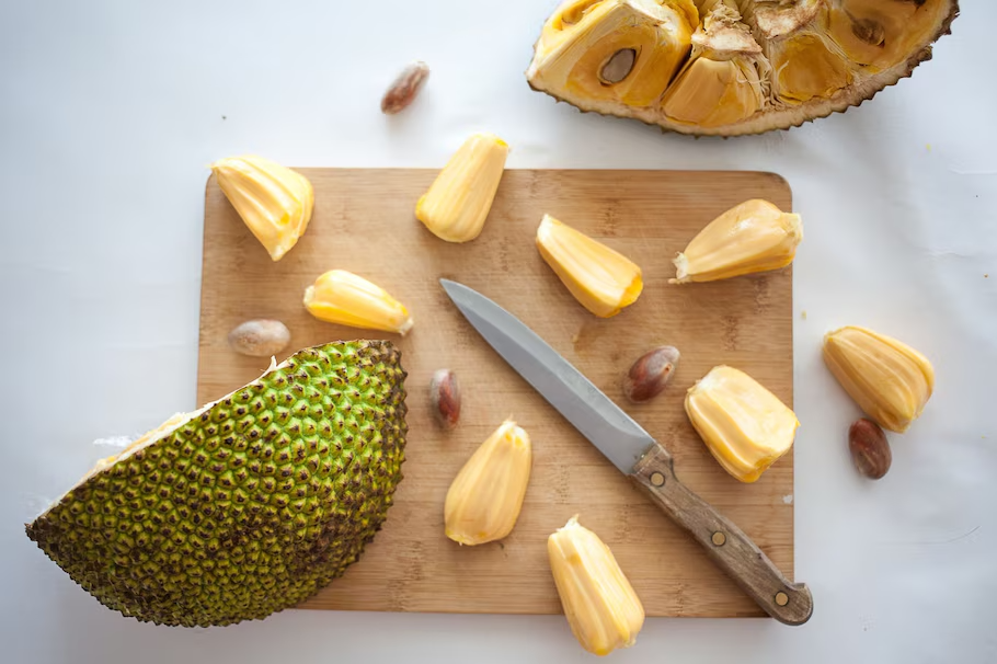 Frische Jackfruit  geschält